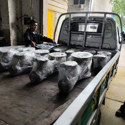 不銹鋼關風機發貨中