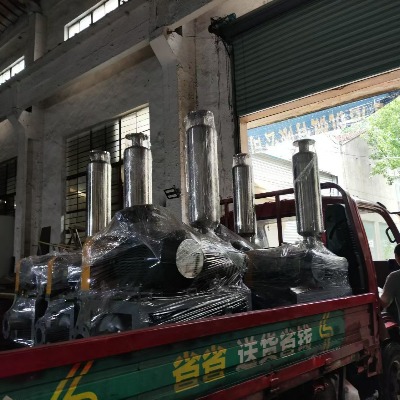 不銹鋼羅茨風機發貨中